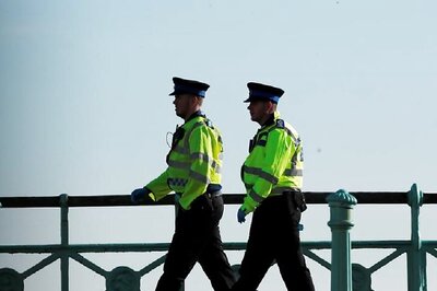 Amid Coronavirus Pandemic, Anyone Coughing at UK Police, Emergency Workers to Face Two Years in Jail