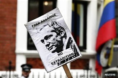 Assange predicts a year-long stay at Ecuador embassy