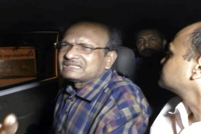 Corruption Case: TV Actor Anuj Saxena surrenders Before Delhi Court