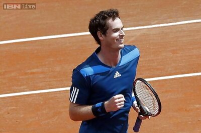 Andy Murray advances to third round at French Open