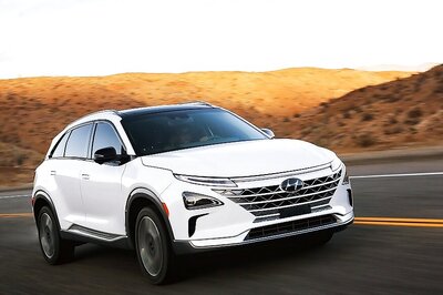Hyundai Unveils First-Ever Driverless Fuel Cell Vehicle