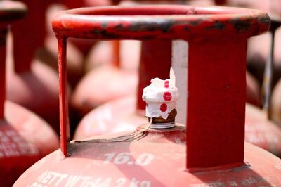 LPG Price Hiked Again: Cooking Gas Price Up by Rs 50, Check Rates in Delhi, Mumbai