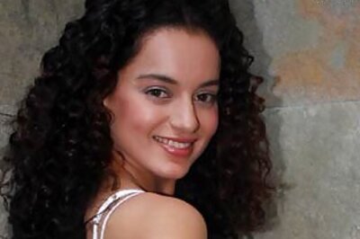 Hooligans harass Kangana Ranaut in Lucknow