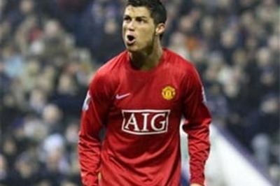 Ronaldo's reaction was wrong: Bryan Robson