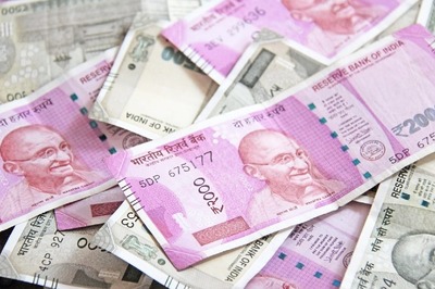 PM Modi Launches e-RUPI. Govt to Send Money via SMS Vouchers to your Mobile. How to Use