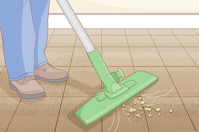 How to Clean Tile with Vinegar