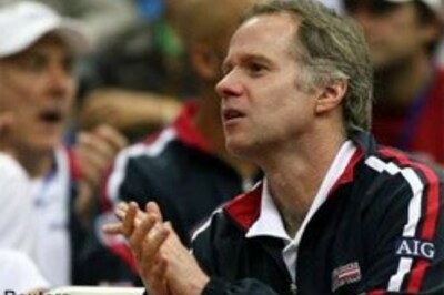 McEnroe lashes out at chair umpire
