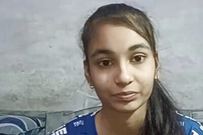 Firozabad: How This 17-Year-Old Blends Passion and Talent Into Successful Art Career