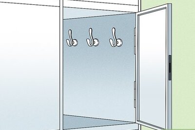 How to Organize Your Locker