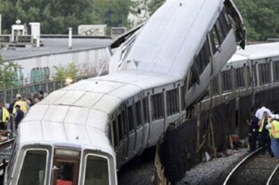 Washington subway crash kills 6, injures 70