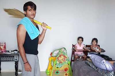 Karanvir Bohra Urges Men To Help Wives In Chores During COVID-19 Pandemic