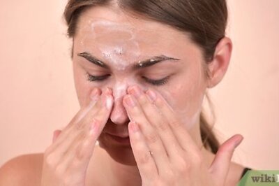 How to Apply Powder Foundation