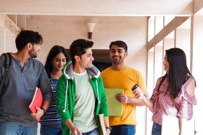 One-Third Seats in AICTE-Approved Undergraduate Engineering Institutes Vacant, Shows Ministry Data