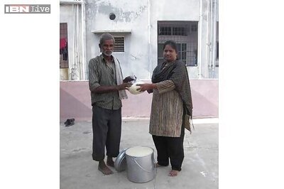 India's rice bucket challenge goes viral on social media