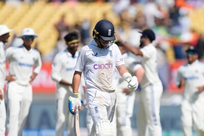 Disrespectful to Test Cricket: Michael Vaughan Attacks England Players for Being 'in a Bubble'