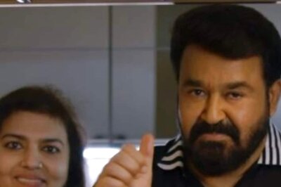 Mohanlal Makes Chicken Curry With Special Recipe, Wife Suchitra Gives Thumbs Up