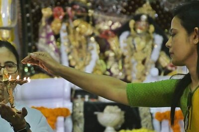 Mahua Moment or Poll Woo-mania? Why It took So Long for TMC, Cong to Support Moitra