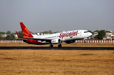 SpiceJet Becomes First Airline to Offer COVID-19 Insurance for Passengers, Prices Start at Rs 449