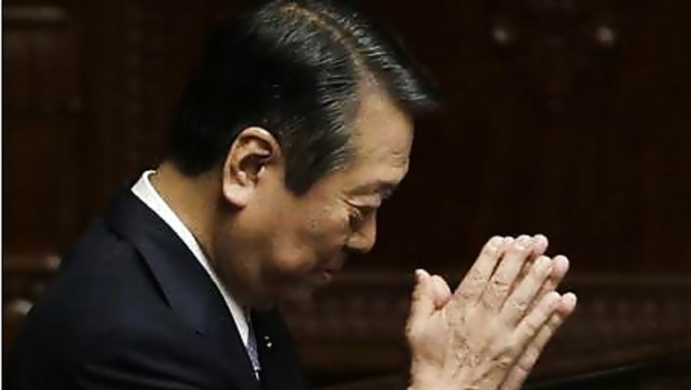 Revolt in Japan ruling party, but govt keeps majority