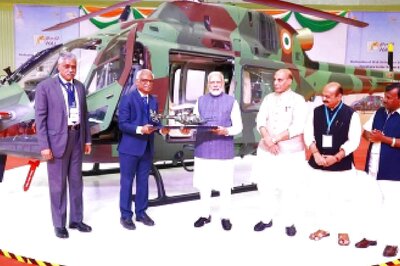 PM Unveils Light Utility Helicopter by HAL and Praises HAL's New Factory
