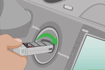 How to Charge a BMW Key