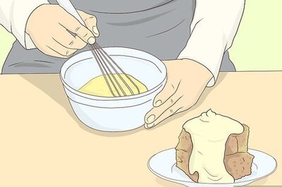 How to Use Eggs in Desserts