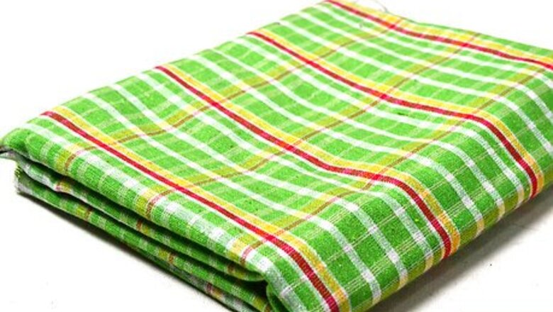 How to Make a Flannel Throw Blanket