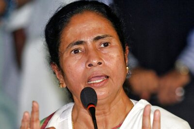 Mamata Hits Out at Nitish, Says People of Bihar Will Soon Boycott Him