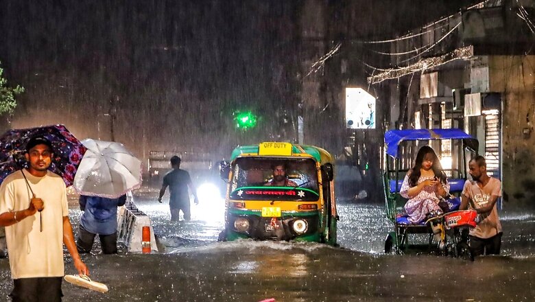 Today's Weather Updates: Extremely Heavy Rains Likely in Parts of Maharashtra and Coastal Karnataka on August 1; Scattered Rains in Delhi, Himachal This Week