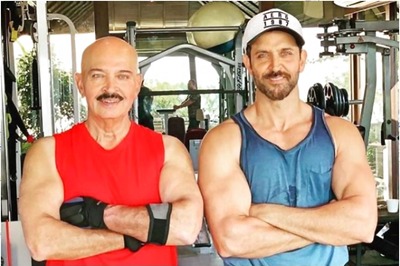 Hrithik Roshan Reveals Father Rakesh Roshan is Battling Cancer, Modi Wishes Him Good Health