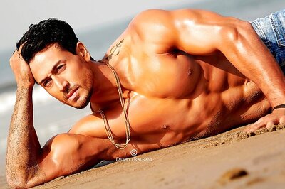 War Director Sidharth Anand Thinks Tiger Shroff Can be Arrested for Posting This Shirtless Picture