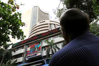Sensex Makes a Muted Start on Profit-Booking, Mixed Asian Cues