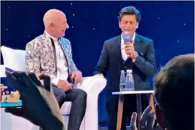 Shah Rukh Khan Says He's Missing Jeff Bezos' ‘Uninhibited Laughter'