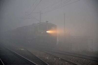 Fog Disrupts Rail Traffic: 34 Trains Delayed, 2 Cancelled
