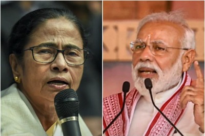 PM Modi vs Mamata Banerjee in West Bengal: Key Pointers from the Election Battleground Today