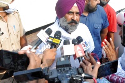 When Was it Decided to Fight 2022 Polls Under Capt, Sidhu Camp MLA Asks, Slams 'Unfulfilled Poll Promises'