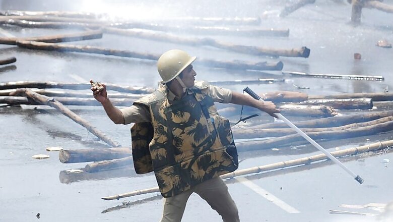 Communal Clashes in Uttar Pradesh - Four Killed, Five Injured