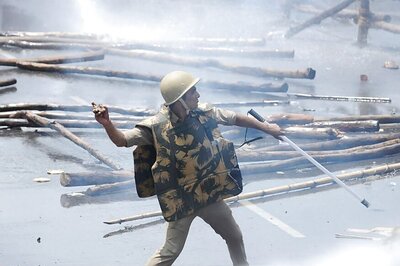 Communal Clashes in Uttar Pradesh - Four Killed, Five Injured