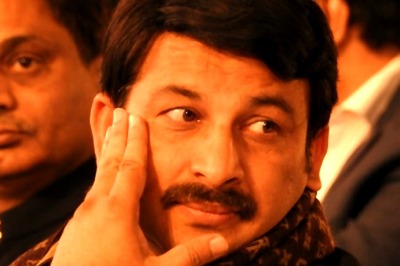 SC Issues Contempt Notice to BJP MP Manoj Tiwari for 'Breaking' Lock of Sealed House