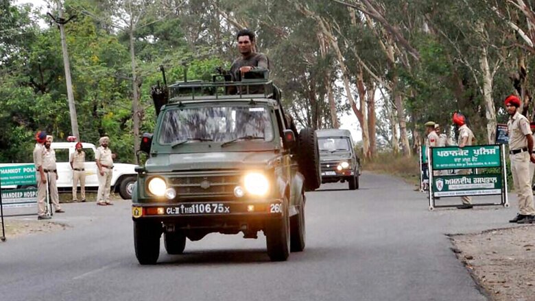 Police Checkpoints Along Jammu-Pathankot Highway Alerted After Carjacking in Punjab