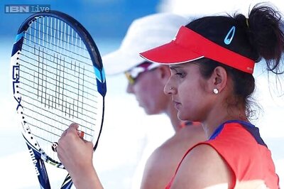 Sania-Cara pair advances to French Open pre-quarters
