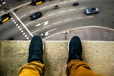 21-Year-Old Accused of Sexually Assaulting Minor Boy Commits Suicide in Mumbai Sessions Court