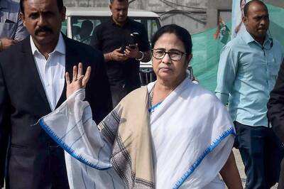BJP Using Money from LIC, Nationalised Banks to Benefit Some Leaders: Mamata