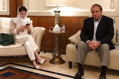 Nawaz Sharif Likely to Leave Pakistan Today, Uncertainty Over Daughter Maryam’s Fate as Court Keeps Her Passport