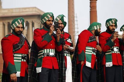 India Imposes 10 Percent Tax on Import of Key Smartphone Components