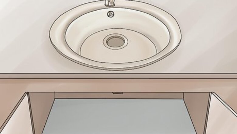 How to Replace a Kitchen or Bathroom Faucet
