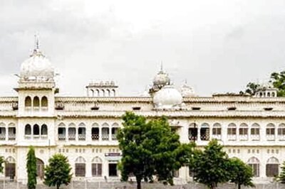 Lucknow University Bans Celebrations in Campus Canteens