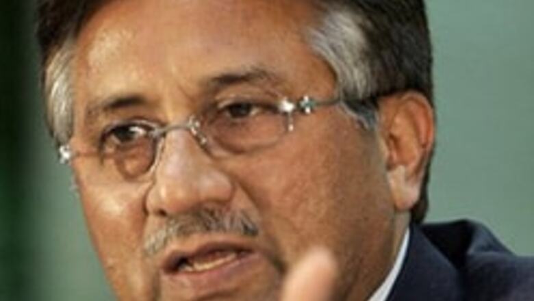 Pak Govt expels 3 UK journos for using 'foul language'