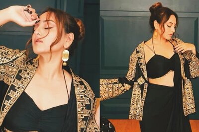 Sexy! Sonakshi Sinha Looks Bewitching In A Black Bralette; Hot Photos Go Viral