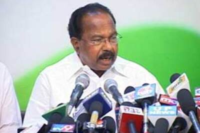 Moily puts foot in mouth, Cong sacks him | Watch